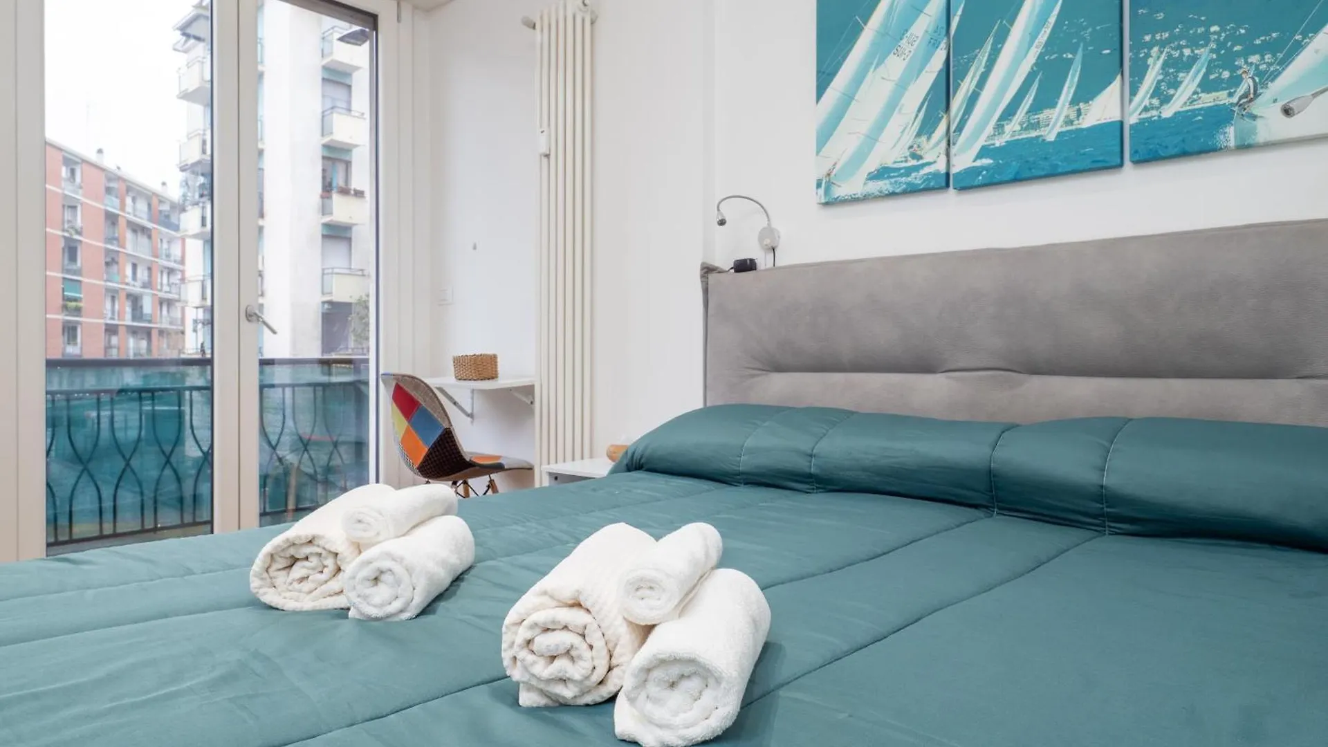 Milano 5 Guests - Modern Apt With Balcony